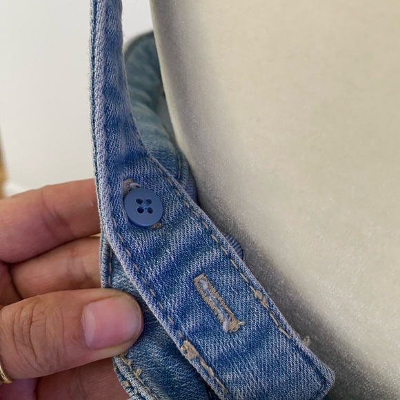 TINSEL TOWN JUNIOR’S BELTED CARGO DENIM JUMPSUIT SIZE: M - Picture 6 of 14